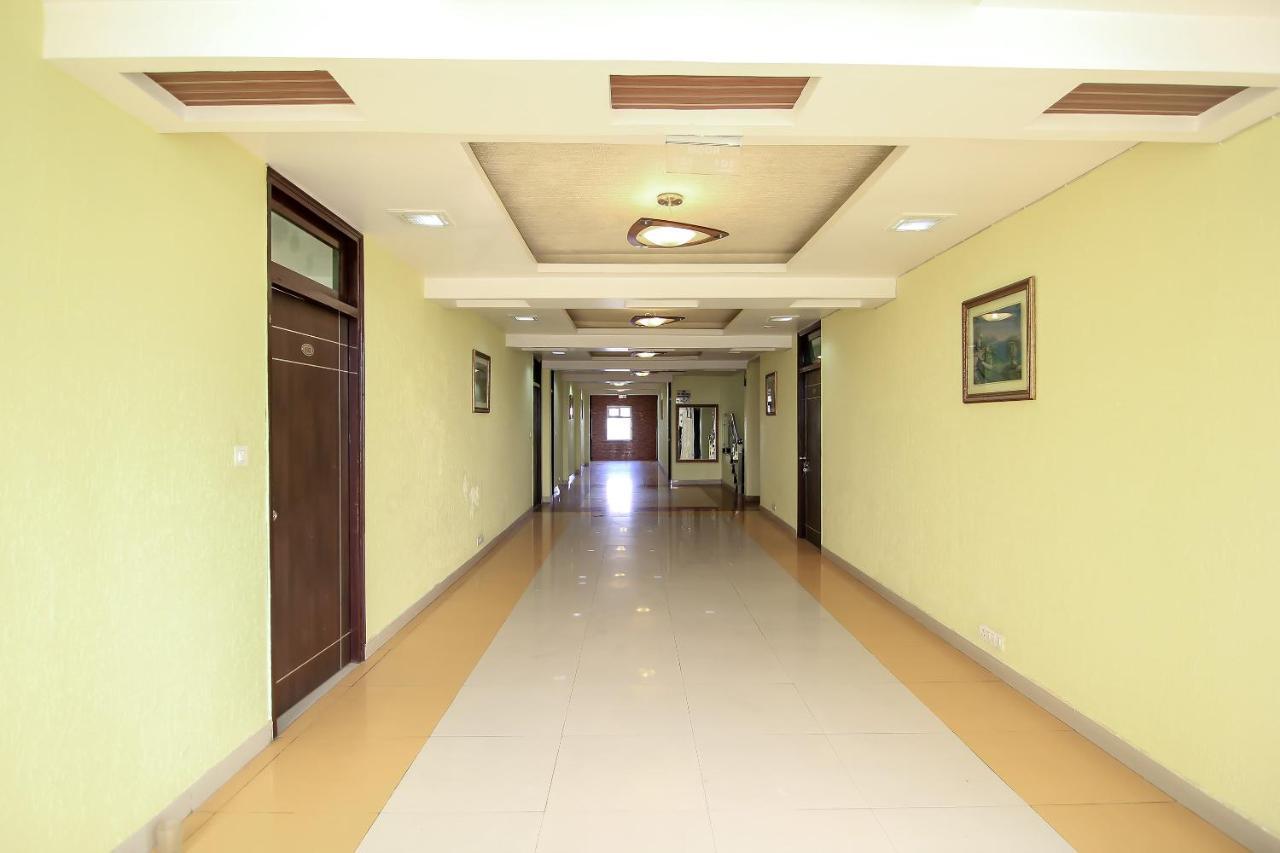 Collection O 4731 Hotel Surya Continental Lucknow Eksteriør billede
