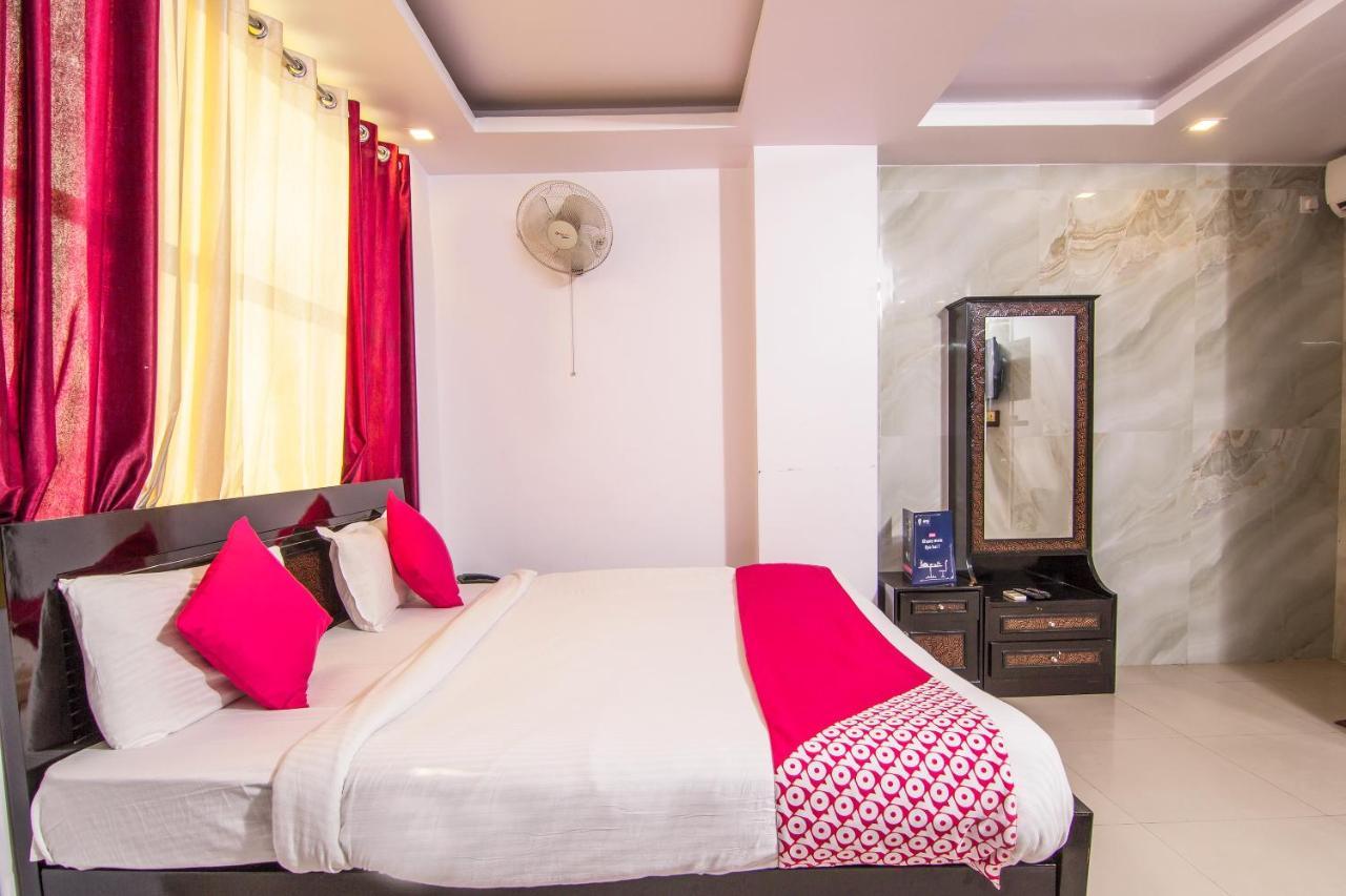 Collection O 4731 Hotel Surya Continental Lucknow Eksteriør billede