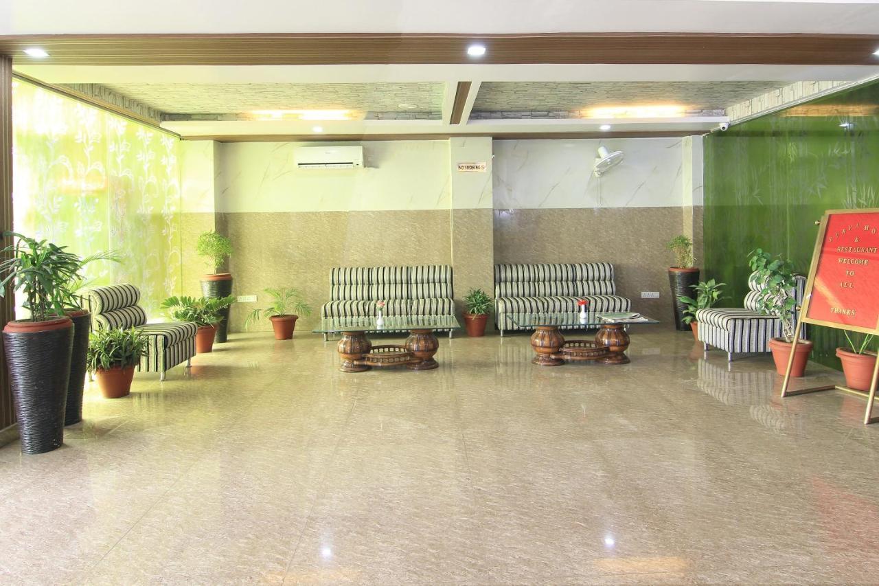 Collection O 4731 Hotel Surya Continental Lucknow Eksteriør billede